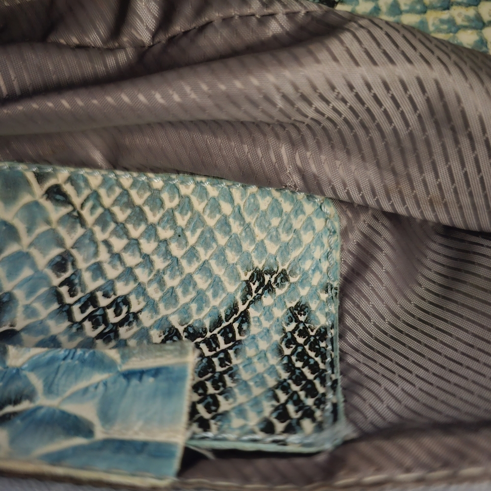 Purse - Picture 3 of 3